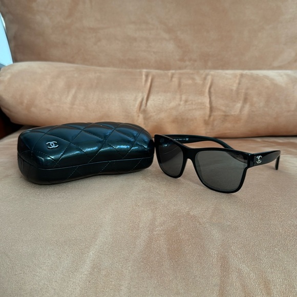 Chanel 5386 butterfly sunglasses - Picture 3 of 10